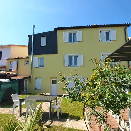 Vera 1623 Apartment Fazana