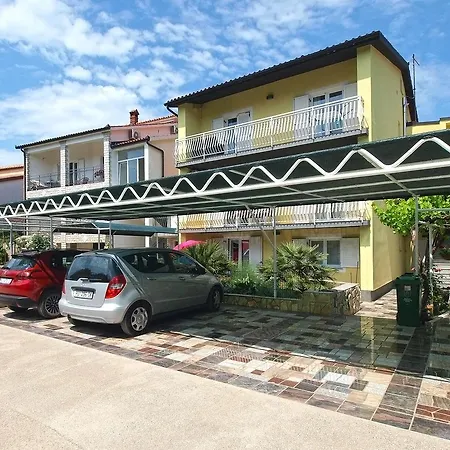 Vera 1623 * Fažana